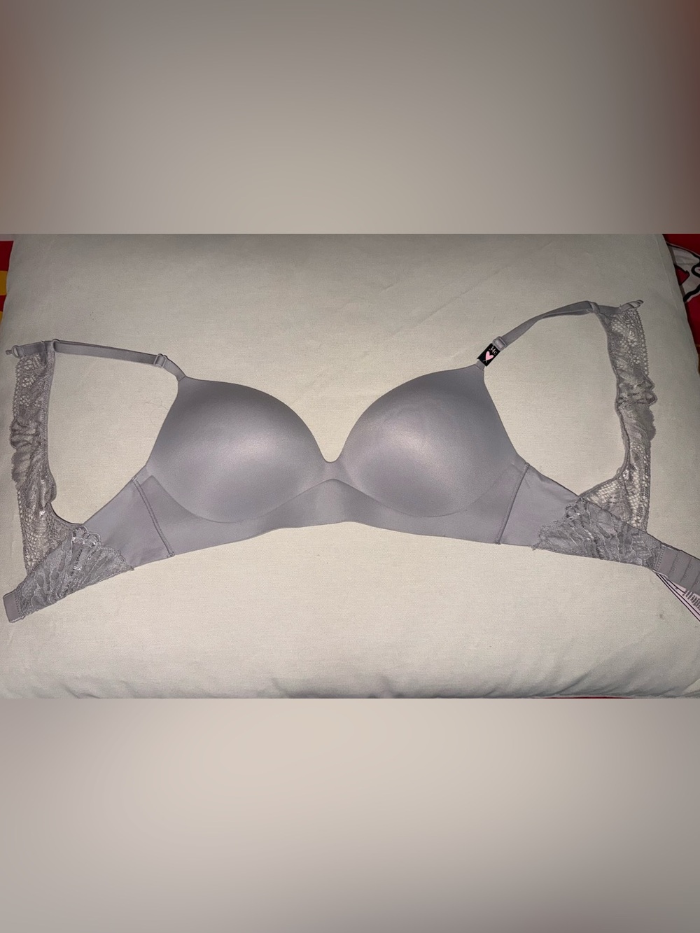 Victoria's Secret Light Gray Lace-Trim Push-Up Bra